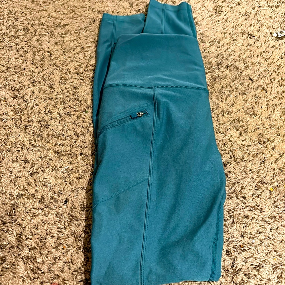 Eddie Bauer Athletic leggings/W pockets